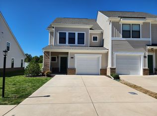 4212 Lind Ln, Midlothian, VA 23112