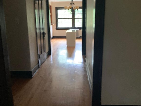 5th image of 1404 Ashland Ave APT 2N