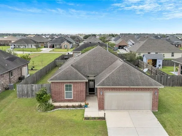 145 Cottage Way, Thibodaux, LA 70301