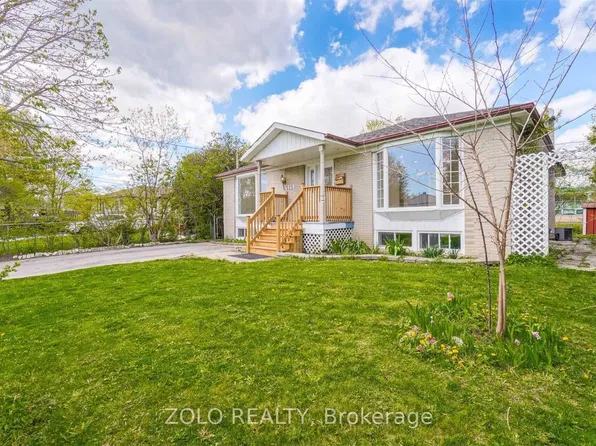 525 Lynett Cres, Richmond Hill, ON L4C 2V8