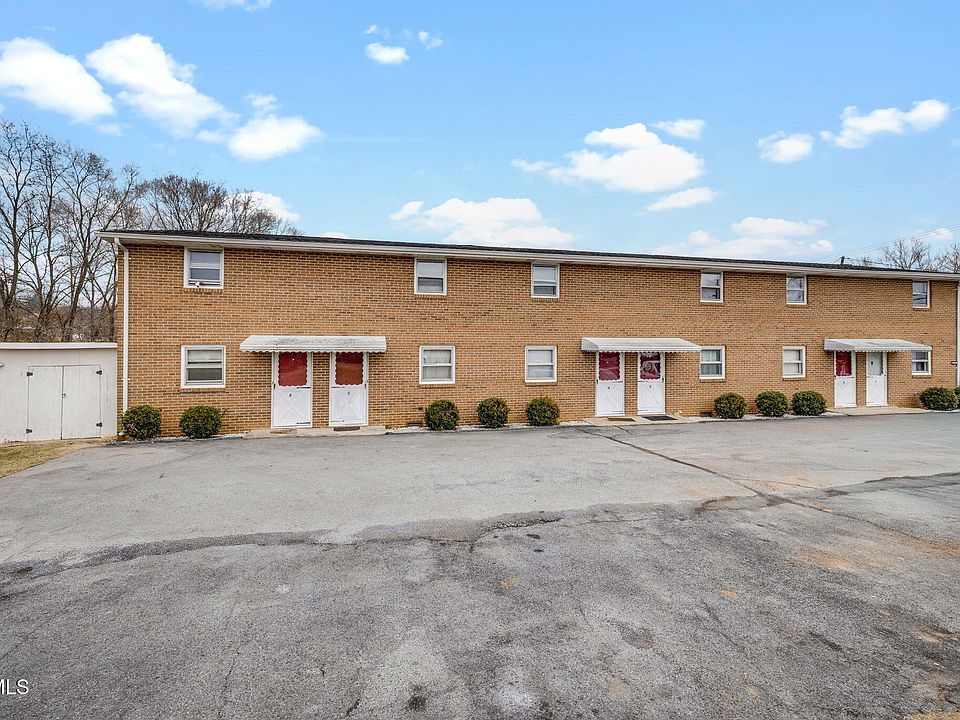 1st image of 2008 Bloomingdale Rd