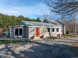128 McDonald Rd, Colchester, CT 06415