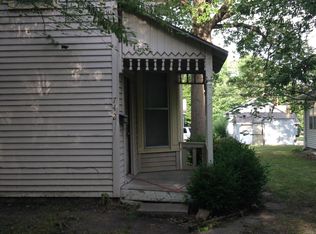 742 Arkansas St, Lawrence, KS 66044