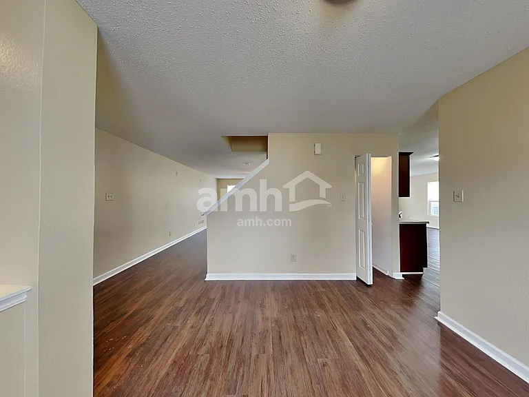 933 Balto Dr — Photo 12