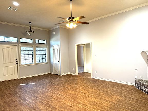 4th image of 1112 Eagle Ave
