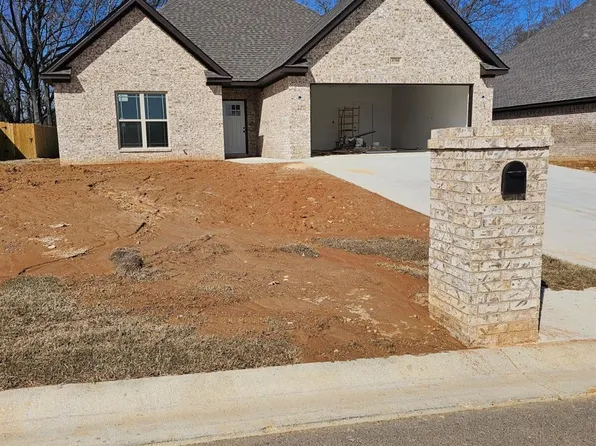 4300 Lynx Ln, Jonesboro, AR 72405