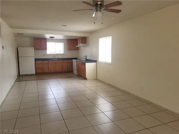 4610 Elk Springs Ave APT D, Las Vegas, NV 89103