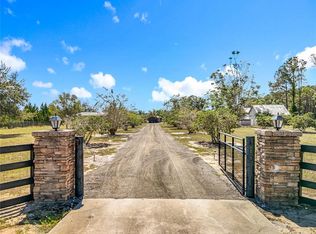 527 Sunnyside Dr, Leesburg, FL 34748