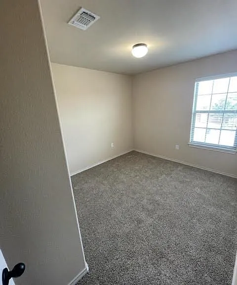 118 Creekside Villa Dr — Photo 15