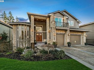 15668 SE Chelsea Morning Dr, Happy Valley, OR 97086