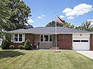 1908 Zschokke St, Highland, IL
