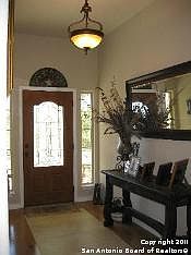 2nd image of 108 Hoskins Trl