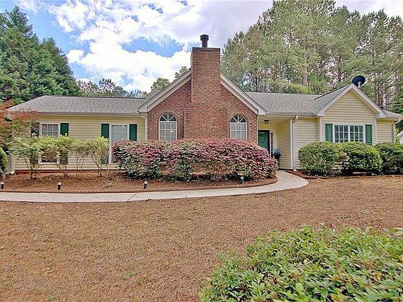 5th image of 96 Winthrop Dr
