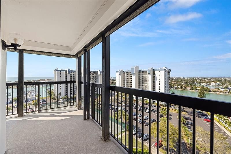 9425 Blind Pass Rd Saint Petersburg, FL, 33706 Apartments for Rent