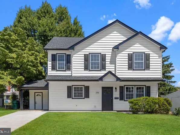 278 Appletree Dr, Levittown, PA 19055