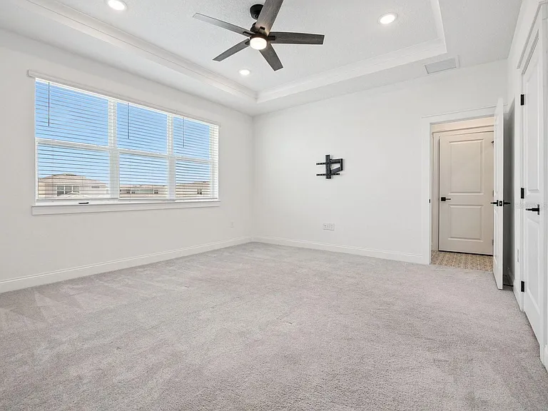 15143 Blue Peacock Ln — Photo 11