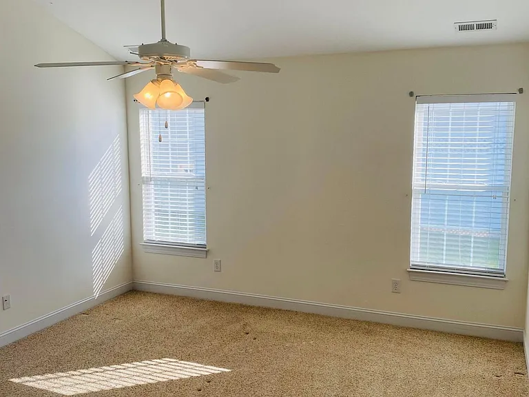 3349 Stone Bend Dr — Photo 7