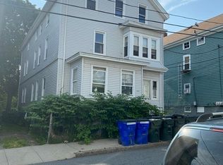 502 4th St #3, Fall River, MA 02721