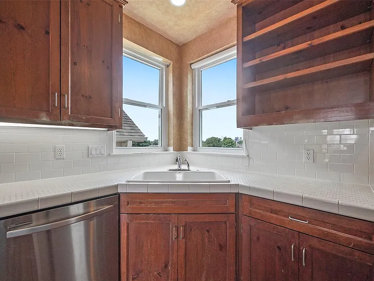 1514 Stanford St — Photo 18