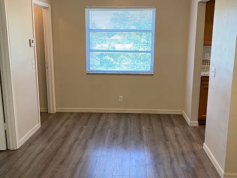 221 SE 3rd Ave #8B — Photo 12