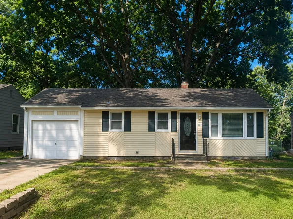 3213 S Vermont Ave, Independence, MO 64052