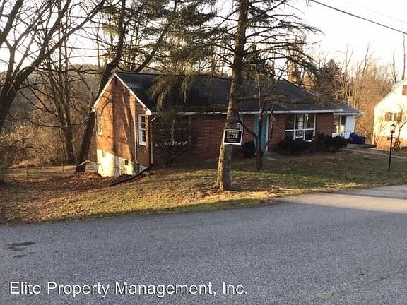 2nd image of 34 Crescent Dr