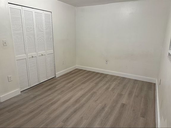 5th image of 9855 SW 62nd St #2