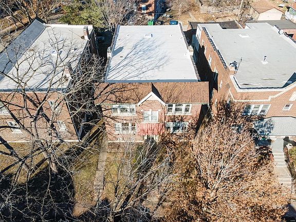 2nd image of 4459 Russell Blvd