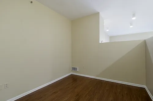 5855 Horton St #405 Photo 1