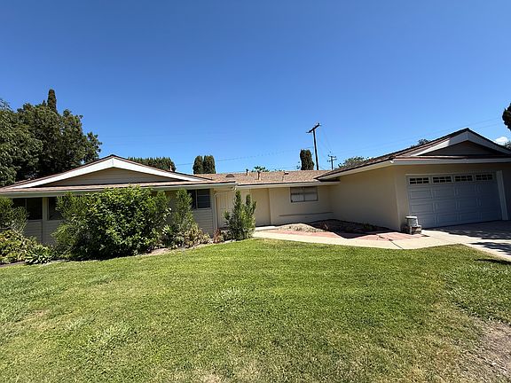 2nd image of 1119 Coventry Dr