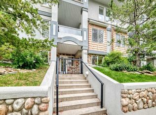 2422 W Erlton St SW #102, Calgary, AB T2S3B6