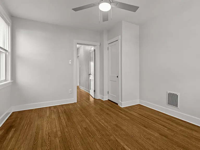 1129 Wisconsin Ave — Photo 18
