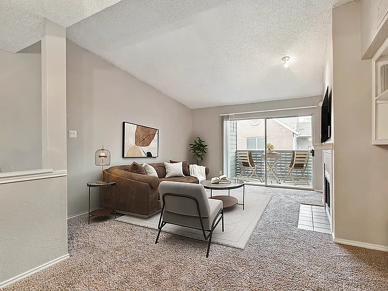 Westmoor Apartment Homes — Photo 44