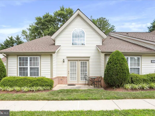 2008 Rudy Serra Dr Unit A, Eldersburg, MD 21784