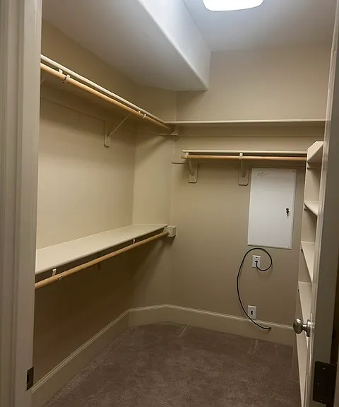 3042 N Irvine St — Photo 13