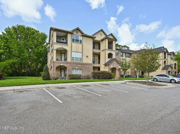 7800 POINT MEADOWS Drive #322, Jacksonville, FL 32256