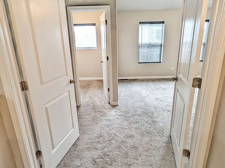 7519 Mount Elbert Point — Photo 22
