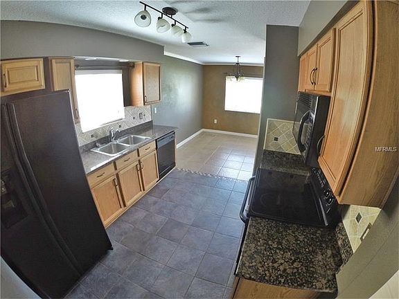 5th image of 10810 Summerton Dr