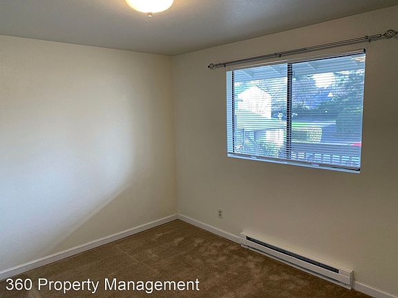 2nd image of 1292 SE 4th Ave APT 201