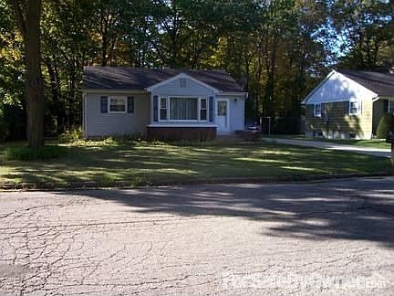 Front View - Cozy Neighborhood