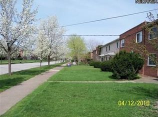 5979 Glenway Dr #A, Brookpark, OH 44142