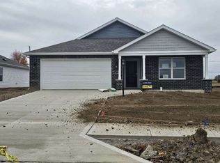 7977 Cordovan Cv, Fort Wayne, IN 46835