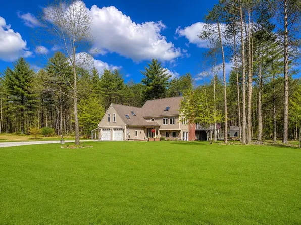 84 Butterfield Mill Road, New Boston, NH 03070