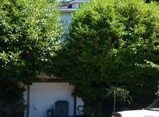 4408 Glenn Way SW, Seattle, WA 98116