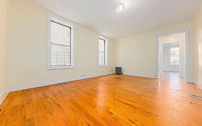 667 Hancock Street, #2F