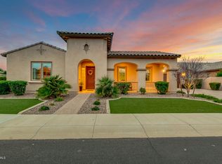 2896 E Warbler Rd, Gilbert, AZ 85297