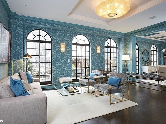2nd image of 400 E 59th St #Phab