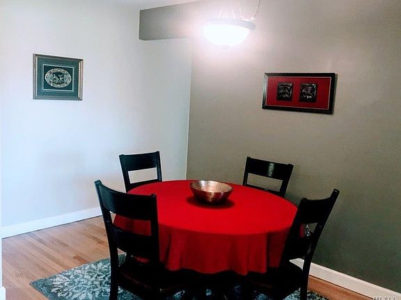 5th image of 194 Smith St APT 3S