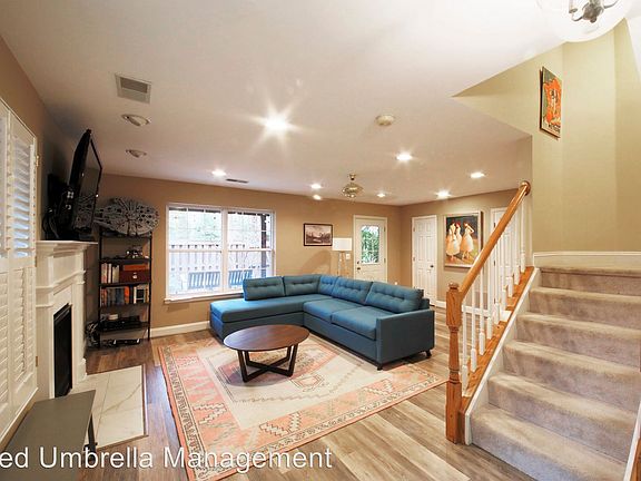 2nd image of 9660 Glendevy Ct