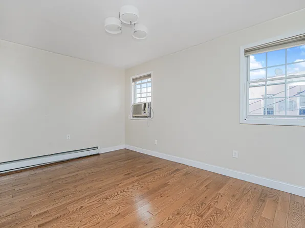 6221 23rd Avenue image 23 of 41